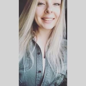 Meet your Posher, Desirae